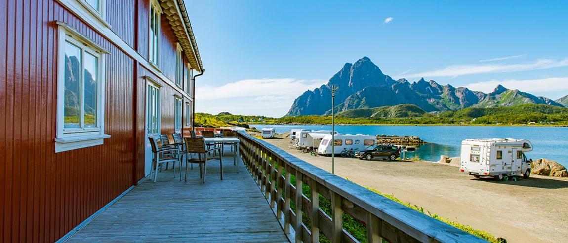 Hotel Sandvika Camping Kabelvåg Exterior foto
